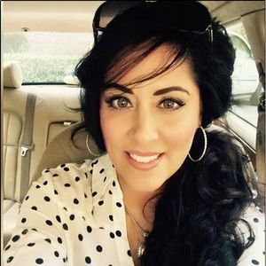 Meet your Posher, Jodi